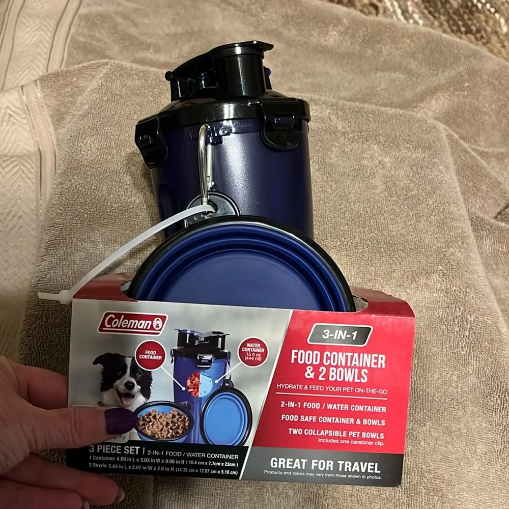 Coleman 3in1 hydrate and feed you pet on the go one container for water and food